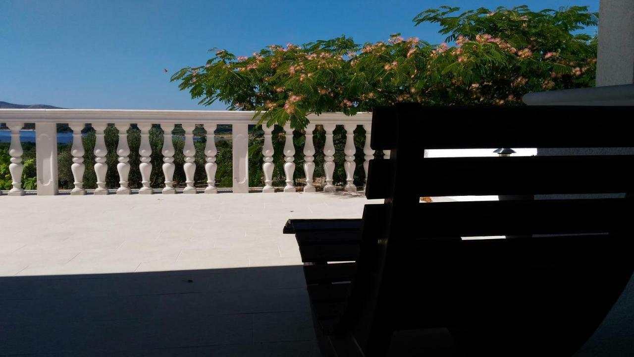 The Garden Of Elais Villa Sibenik Bagian luar foto